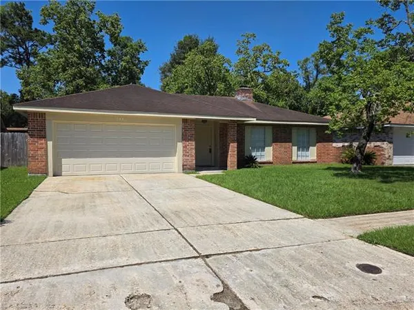 $1,800 | 133 West Queens Drive, Slidell, LA 70458