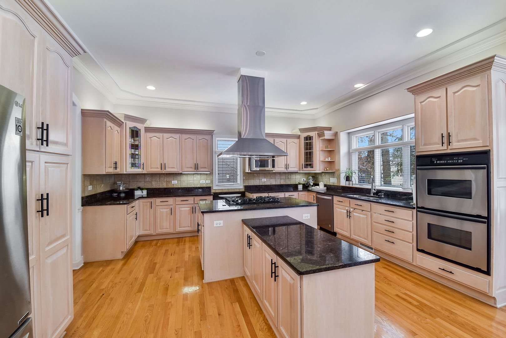 5S545 Eugenia Drive Naperville, IL 60540 - Photo 11 of 43