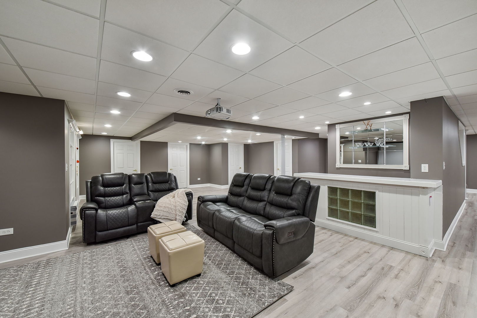 5S545 Eugenia Drive Naperville, IL 60540 - Photo 36 of 43