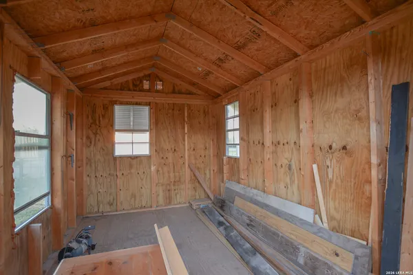 $989,000 | 482 Wingert Road, Junction, TX 76849