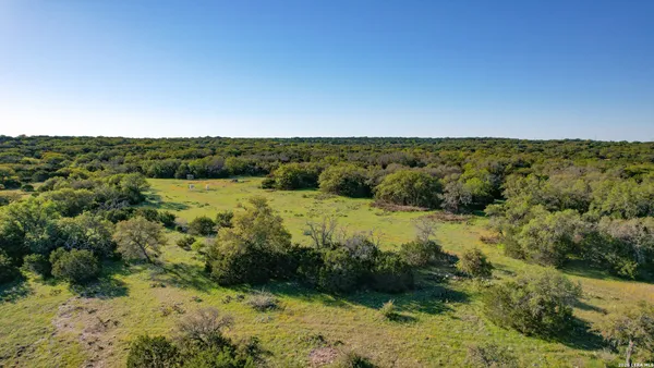 $989,000 | 482 Wingert Road, Junction, TX 76849