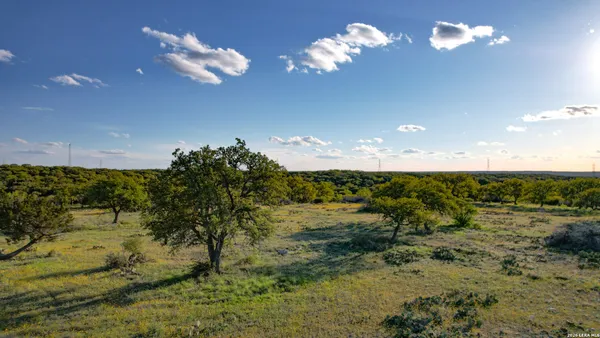 $989,000 | 482 Wingert Road, Junction, TX 76849