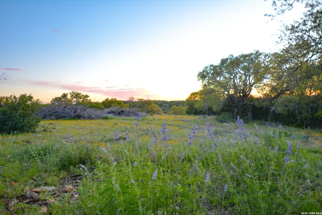 $989,000 | 482 Wingert Road, Junction, TX 76849