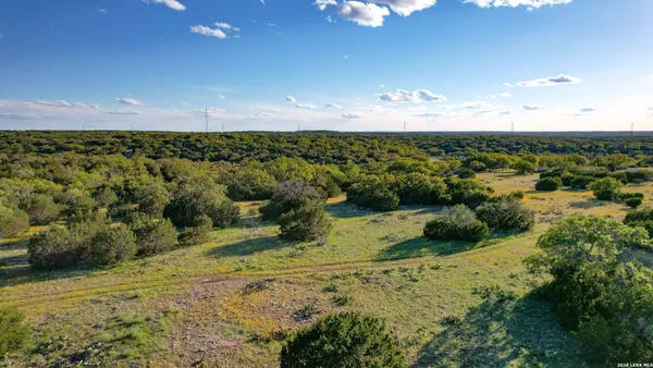 $989,000 | 482 Wingert Road, Junction, TX 76849