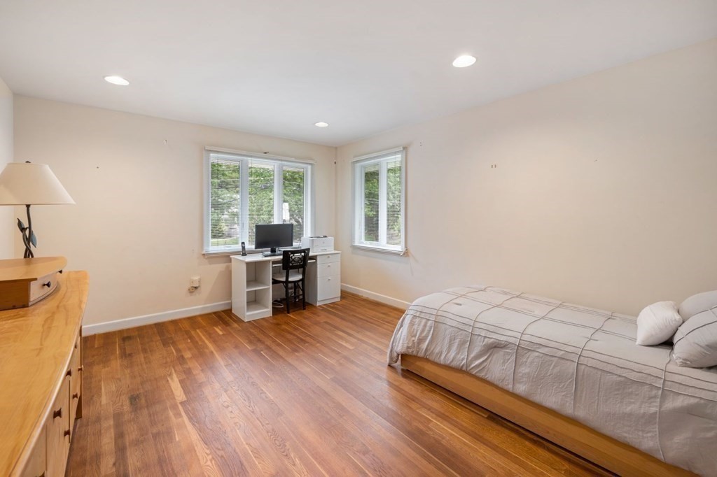 93 Sevland Road Newton, MA 02459 - Photo 21 of 28