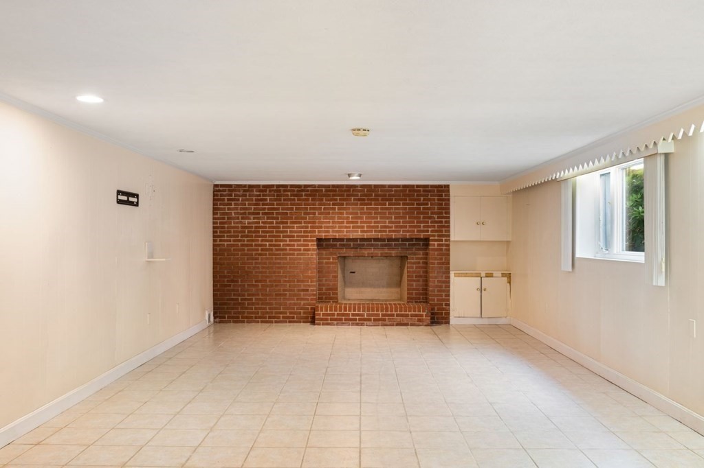 93 Sevland Road Newton, MA 02459 - Photo 26 of 28
