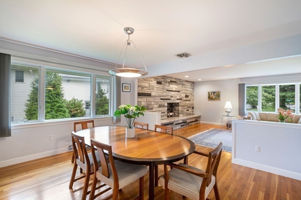 93 Sevland Road Newton, MA 02459 - Photo 9 of 28