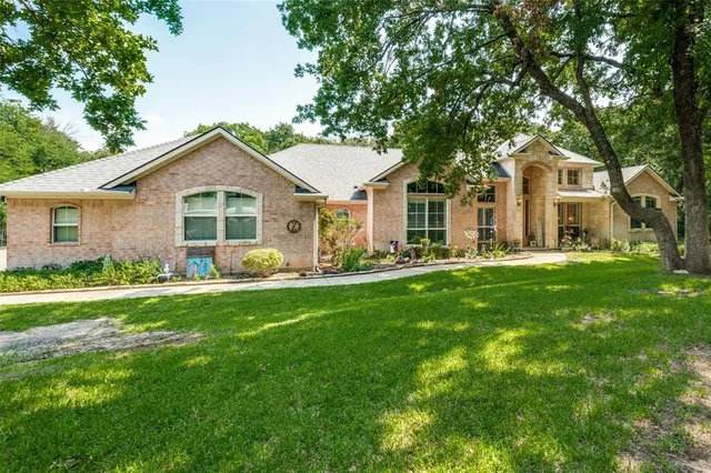 $769,500 | 4401 Oak Shores Circle, Cross Roads, TX 76227