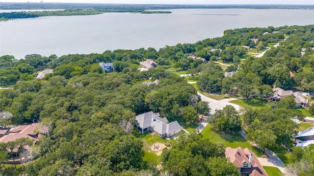 $769,500 | 4401 Oak Shores Circle, Cross Roads, TX 76227