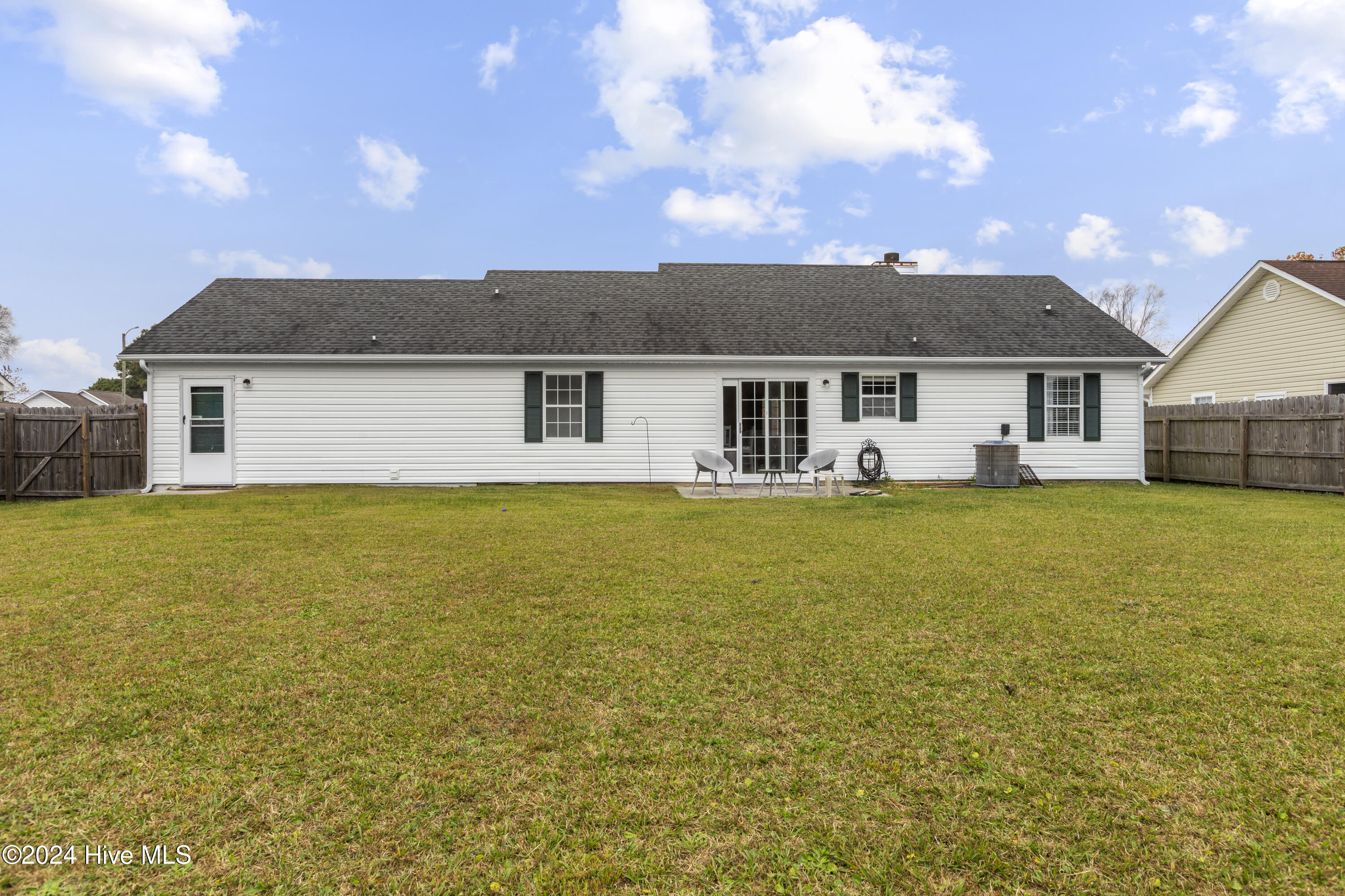 122 Parnell Road Hubert, NC 28539 - Photo 20 of 25 21