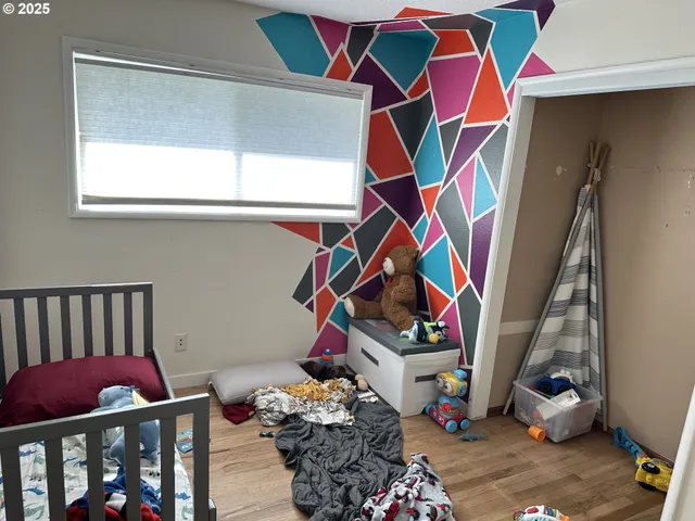 $300,000 | 2126 Southeast 162nd Avenue, Portland, OR 97233