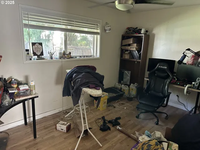 $300,000 | 2126 Southeast 162nd Avenue, Portland, OR 97233