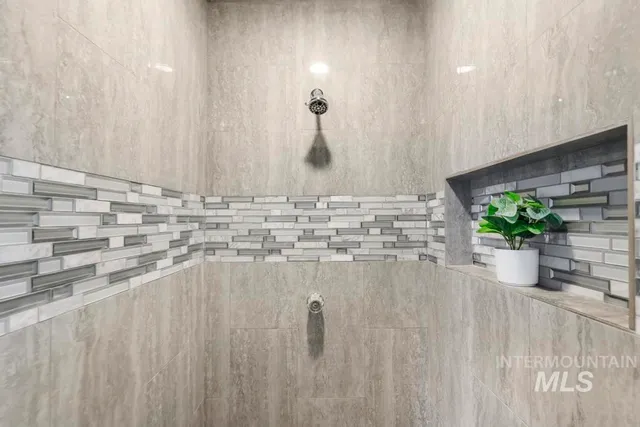 $310,000 | 321 6th Avenue West, Jerome, ID 83338