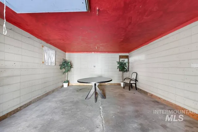 $310,000 | 321 6th Avenue West, Jerome, ID 83338