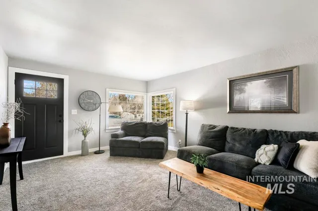 $310,000 | 321 6th Avenue West, Jerome, ID 83338