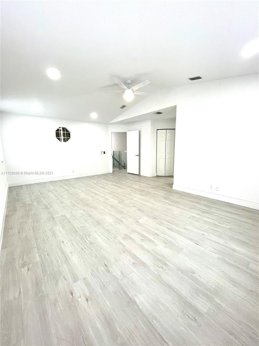 6726 Via Regina Boca Raton, FL 33433 - Photo 21 of 35 a view of an empty room