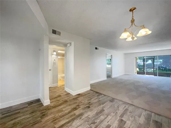 $155,000 | 1028 Apollo Beach Boulevard, Unit 103, Apollo Beach, FL 33572