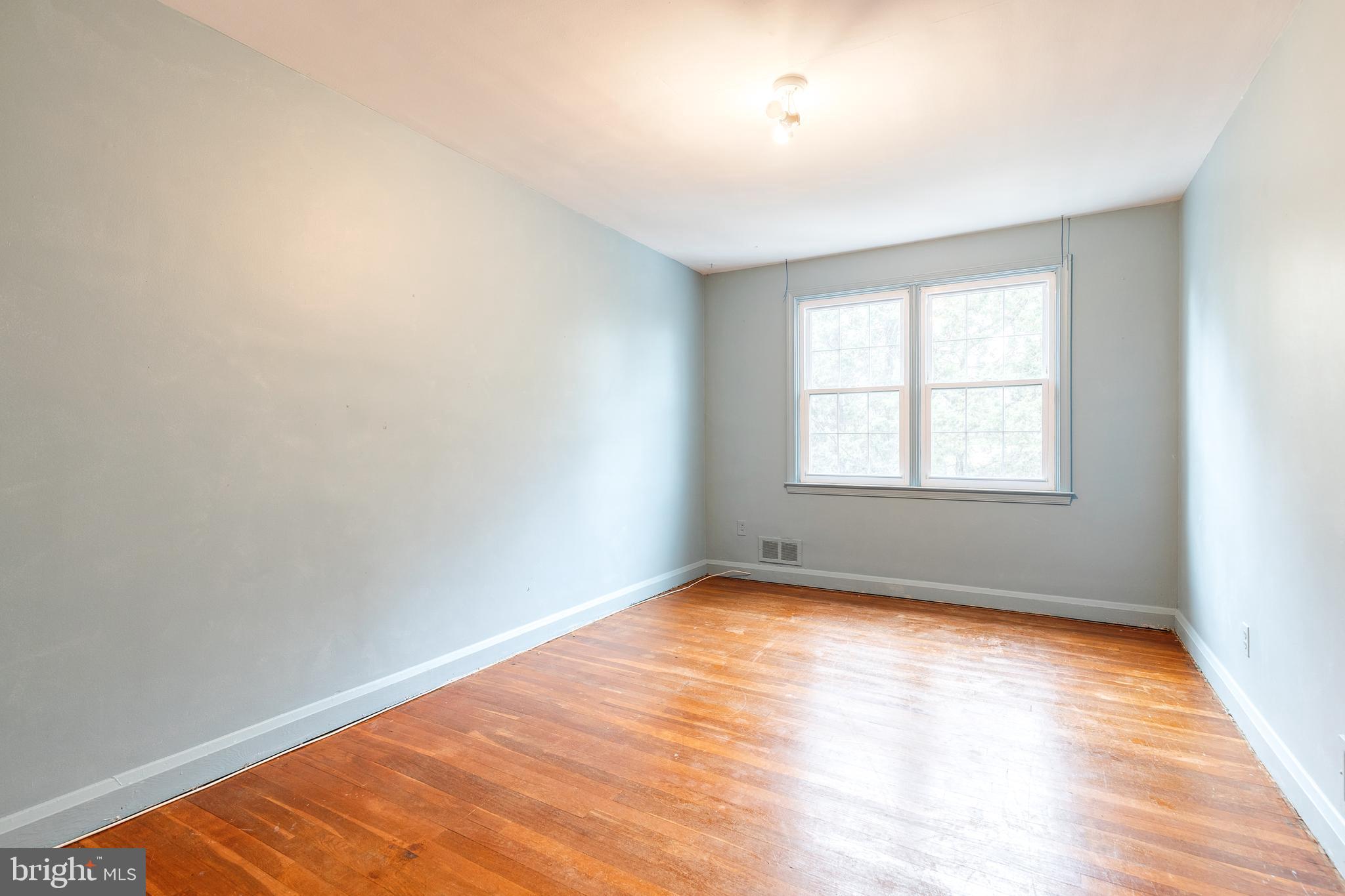 934 Radcliffe Road Towson, MD 21204 - Photo 15 of 25 Master
