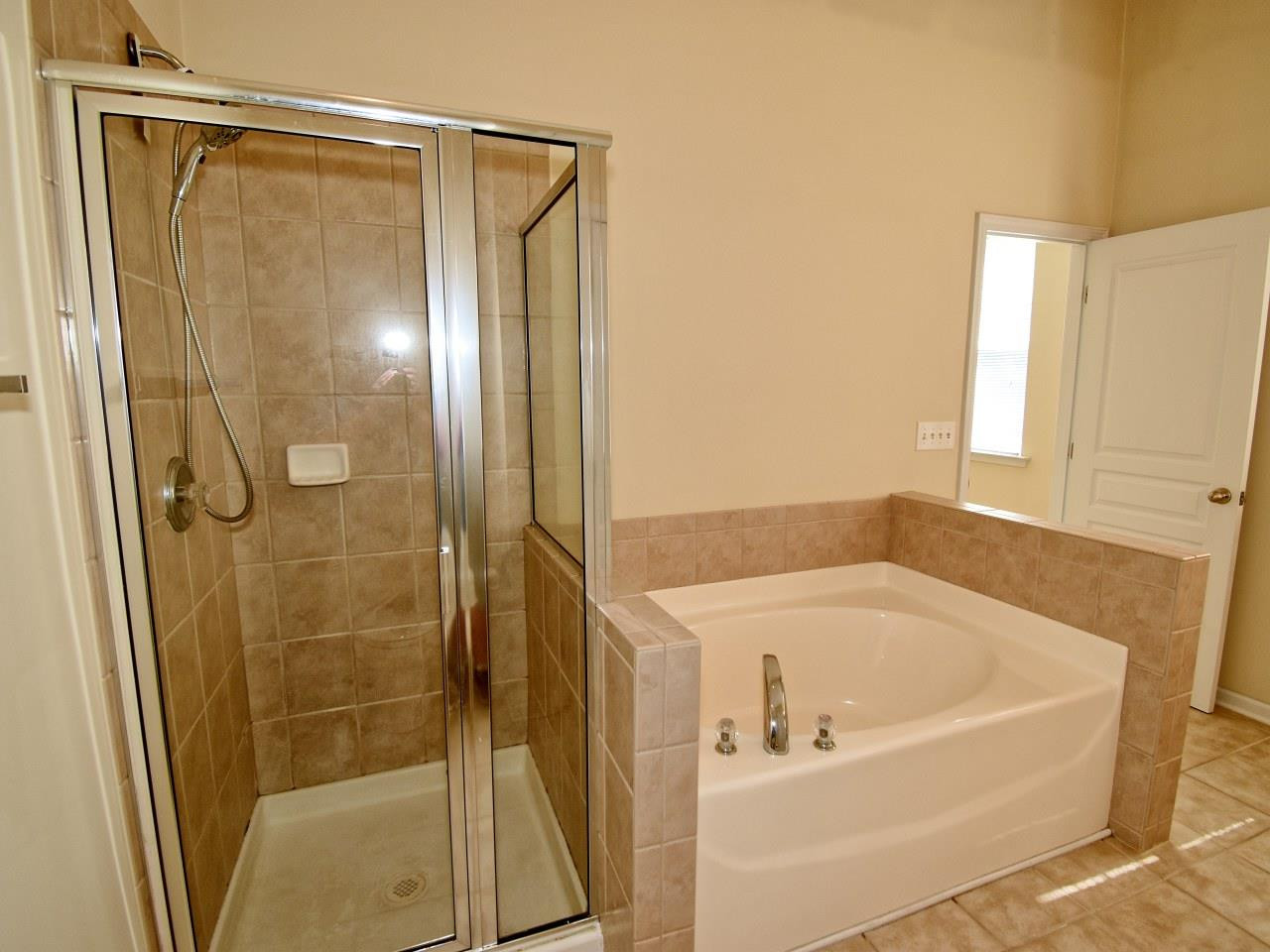 5940 Hourglass Court Raleigh, NC 27612 - Photo 21 of 30 Master Bath