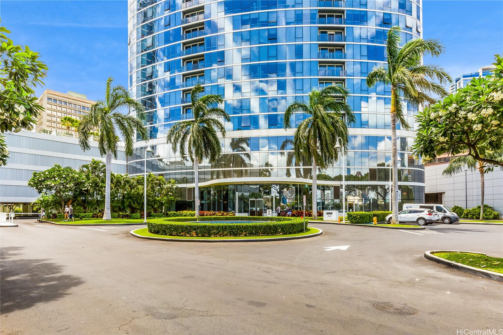 1288 Kapiolani Boulevard, Unit I4203 Honolulu, HI 96814 - Photo 25 of 25 a picture of building with view of street