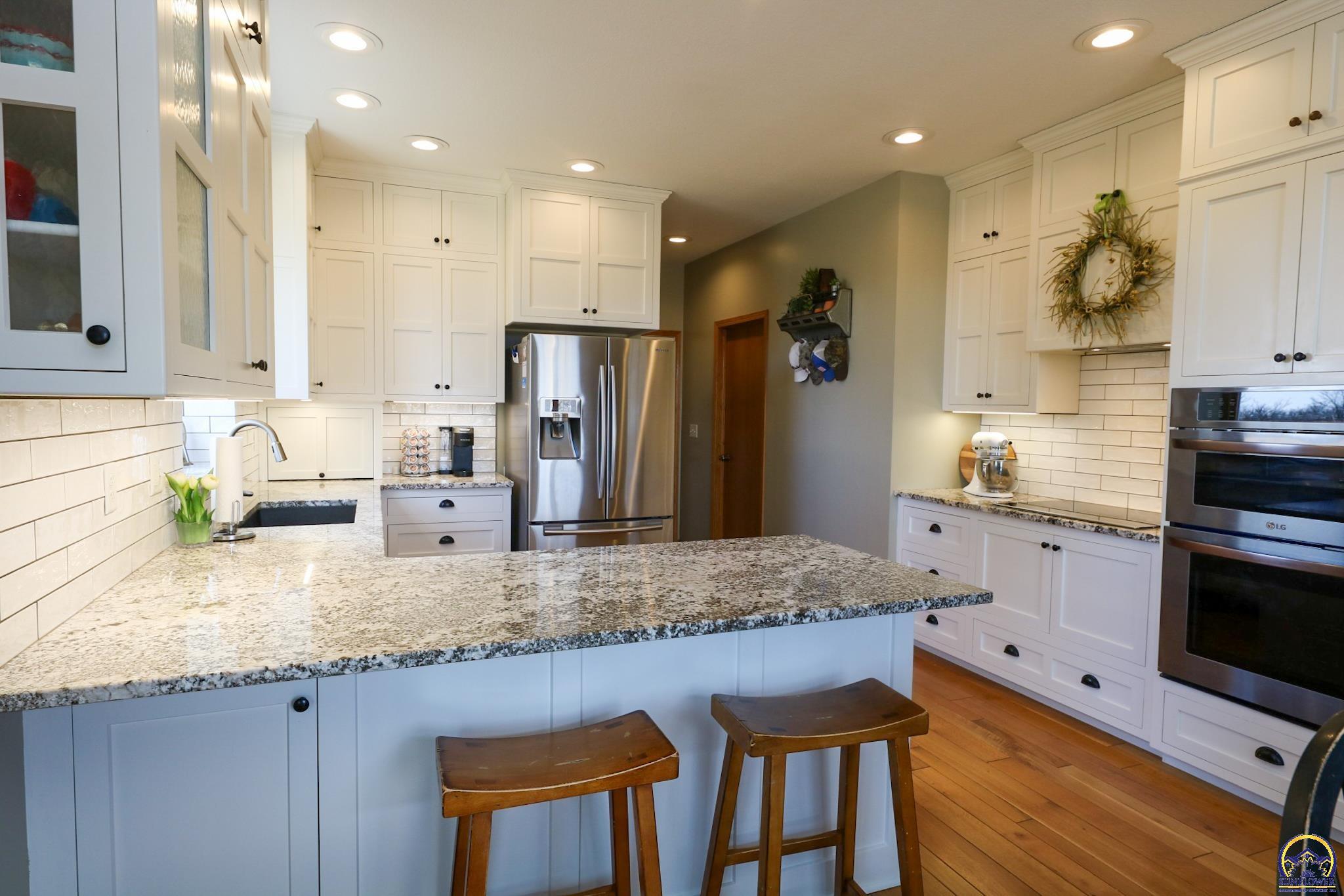 2334 Rd P Emporia, KS 66801 - Photo 27 of 93 kitchen