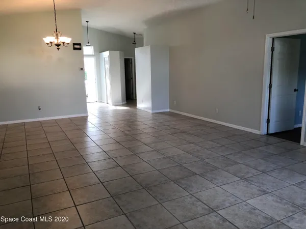 $2,500 | 8574 Eola Court, Melbourne, FL 32940