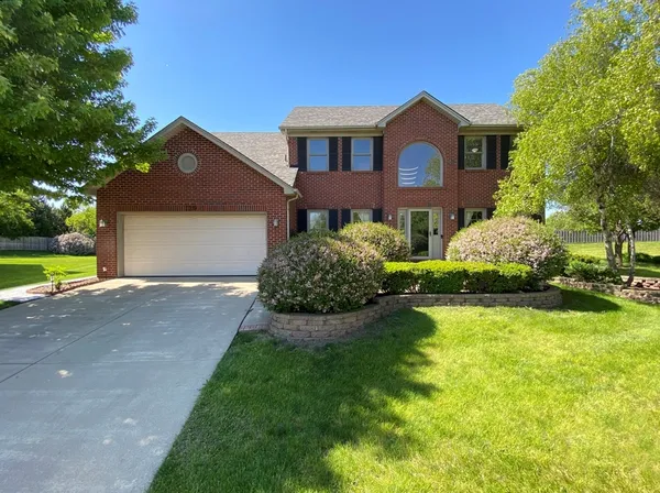 $674,500 | 720 Kendridge Court, Aurora, IL 60502