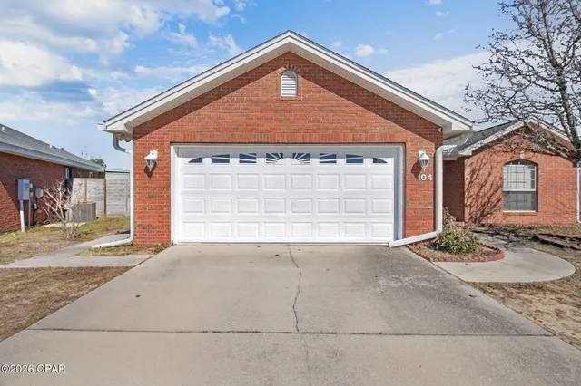 $330,000 | 104 Seneca Court, Panama City, FL 32404
