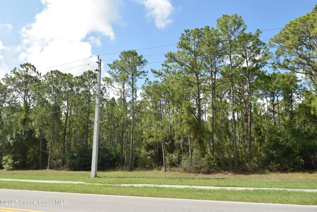 $146,200 | 206 Emerson Drive, Palm Bay, FL 32907