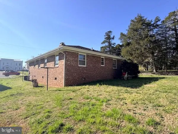 $225,000 | 1392 Jefferson Street, Boydton, VA 23917