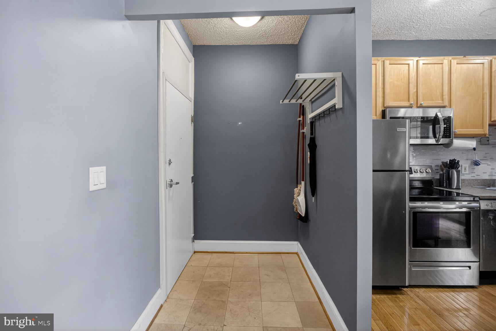 1401 Columbia Road Northwest, Unit 319 Washington, DC 20009 - Photo 9 of 18
