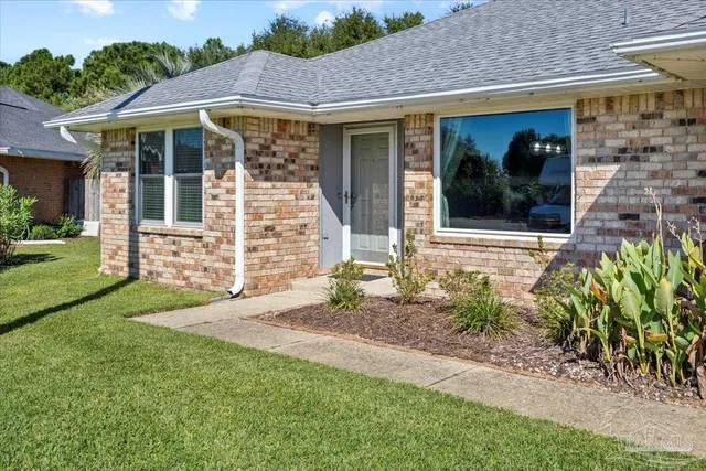 $399,900 | 1554 Sandcliff Drive, Pensacola, FL 32507