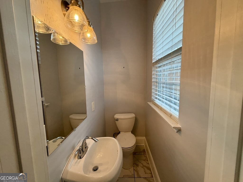 210 Tennessee Avenue Southwest Atlanta, GA 30315 - Photo 15 of 34