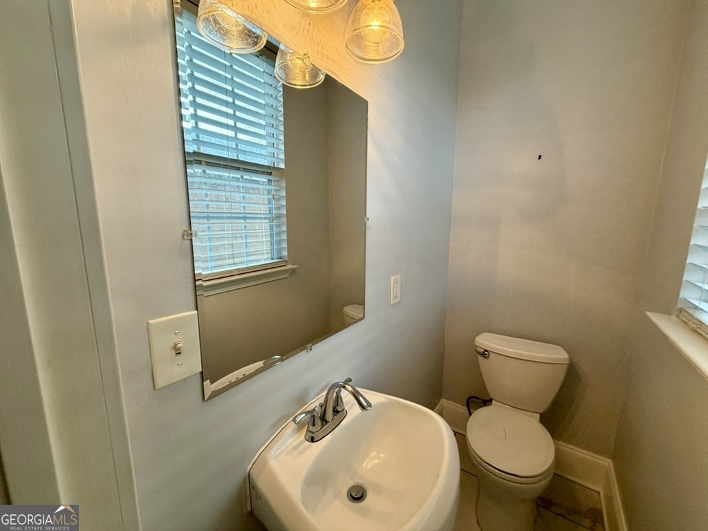 210 Tennessee Avenue Southwest Atlanta, GA 30315 - Photo 27 of 34