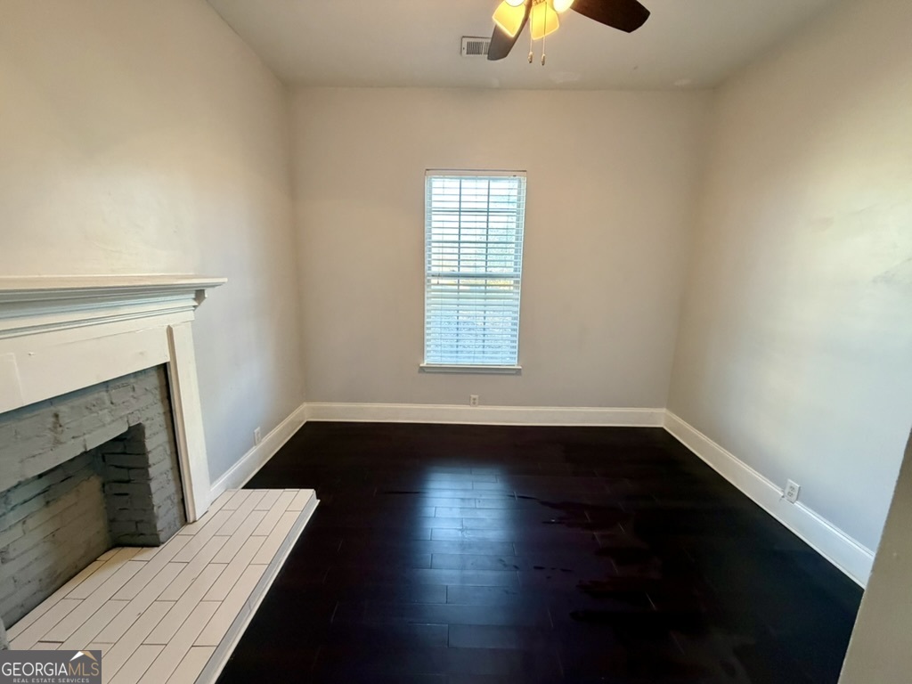 210 Tennessee Avenue Southwest Atlanta, GA 30315 - Photo 5 of 34