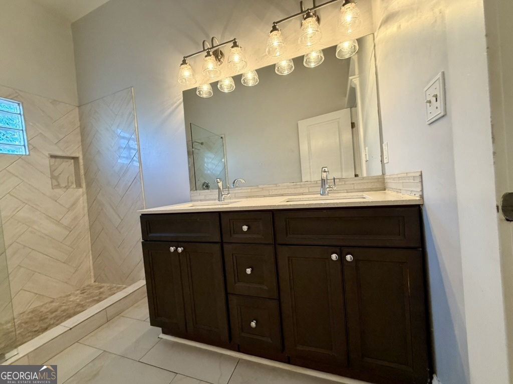 210 Tennessee Avenue Southwest Atlanta, GA 30315 - Photo 7 of 34