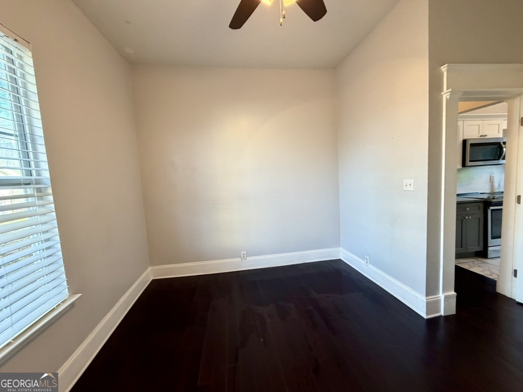 210 Tennessee Avenue Southwest Atlanta, GA 30315 - Photo 8 of 34