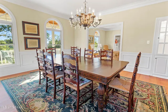 $749,000 | 556 Thomas Road, Holly Springs, MS 38635