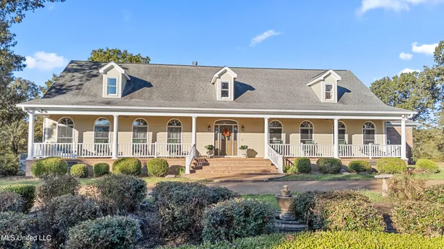 $749,000 | 556 Thomas Road, Holly Springs, MS 38635