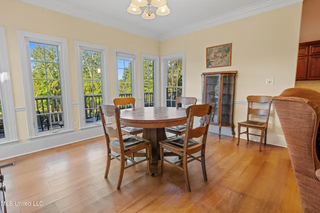 $749,000 | 556 Thomas Road, Holly Springs, MS 38635