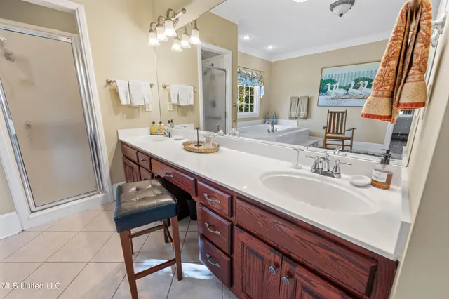 $749,000 | 556 Thomas Road, Holly Springs, MS 38635