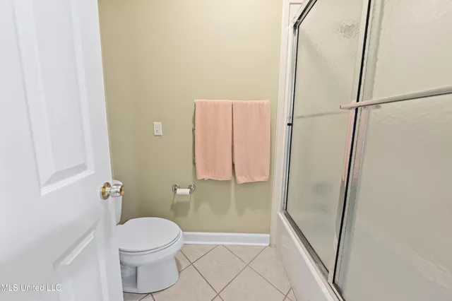 $749,000 | 556 Thomas Road, Holly Springs, MS 38635