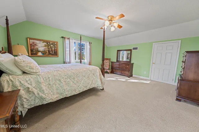 $749,000 | 556 Thomas Road, Holly Springs, MS 38635