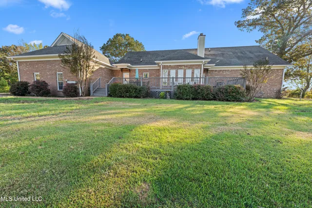 $749,000 | 556 Thomas Road, Holly Springs, MS 38635