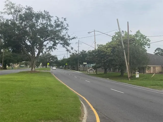 $125,000 | 11250 Jefferson Highway, River Ridge, LA 70123