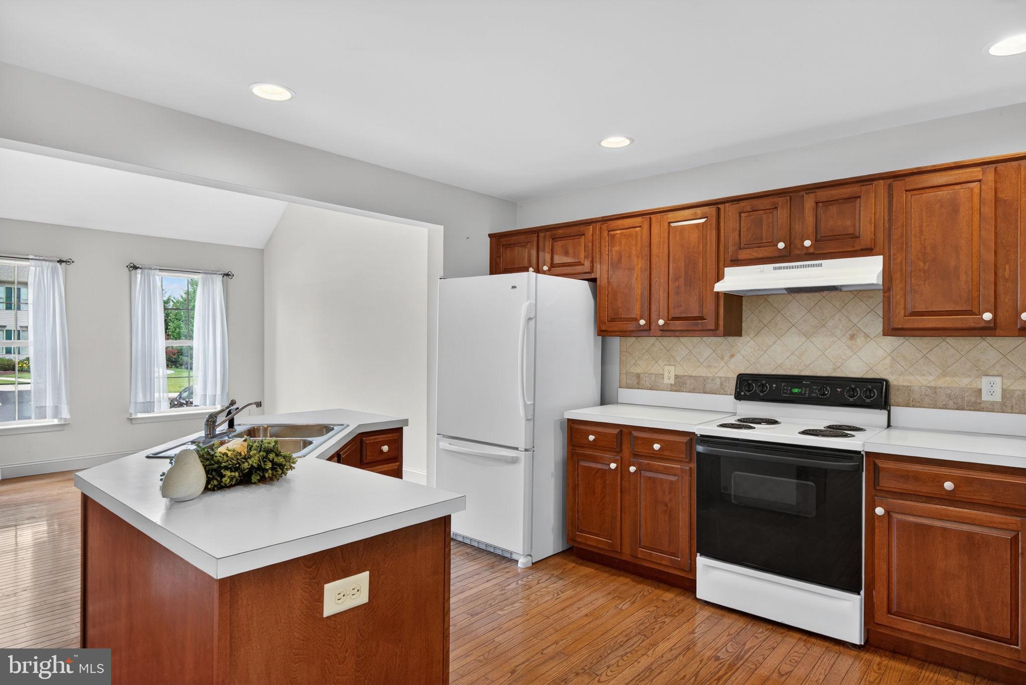 407 Cobblestone Lane Lancaster, PA 17601 - Photo 10 of 35