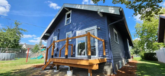 $1,800 | 5123 North Madison Street, Spokane, WA 99205