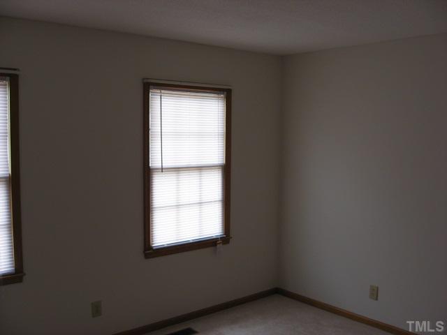 11 Grove Park Road Durham, NC 27705 - Photo 4 of 5 Gallery Image 4