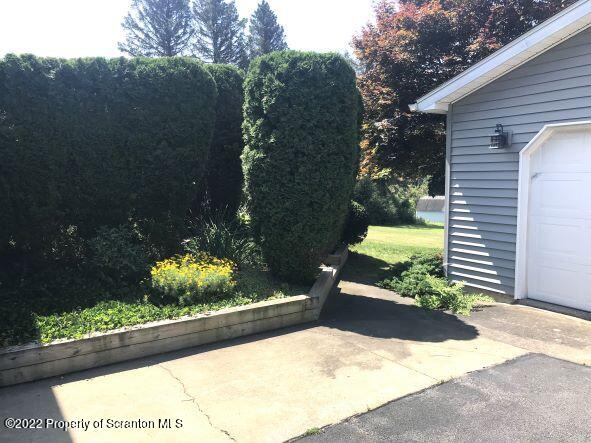 30 Peaceful Valley Road Clarks Summit, PA 18411 - Photo 4 of 56 Gallery Image 4