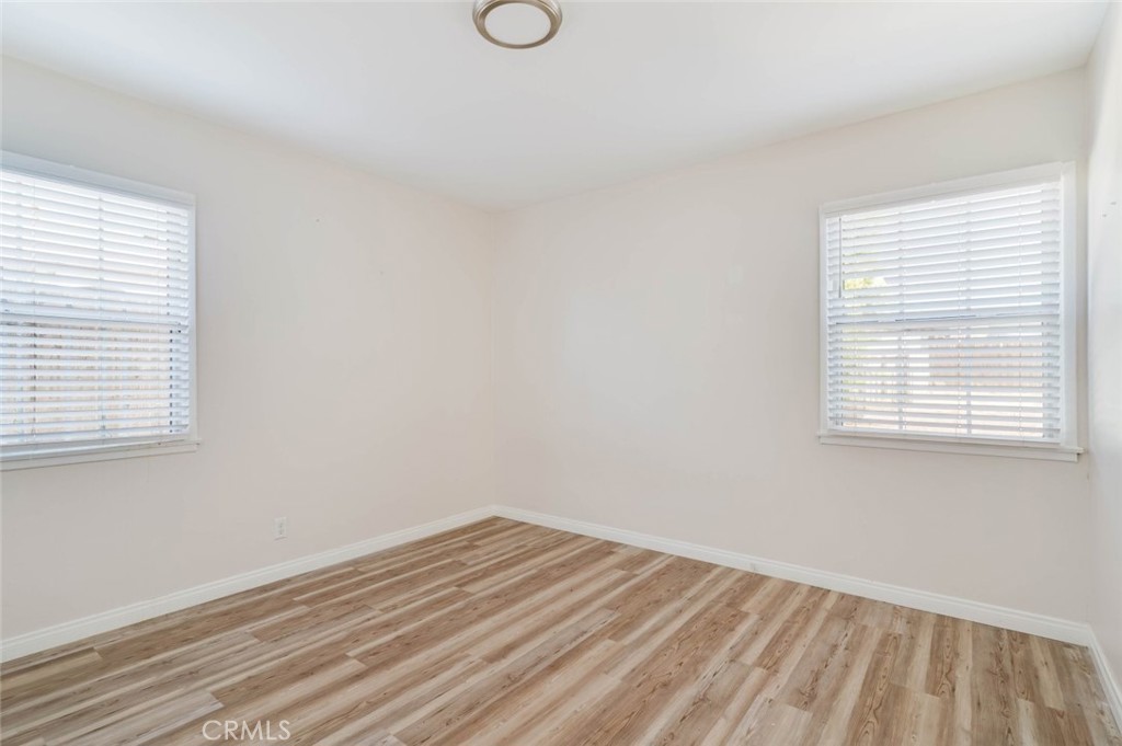 9652 Rincon Avenue Pacoima, CA 91331 - Photo 13 of 20 Gallery Image 13